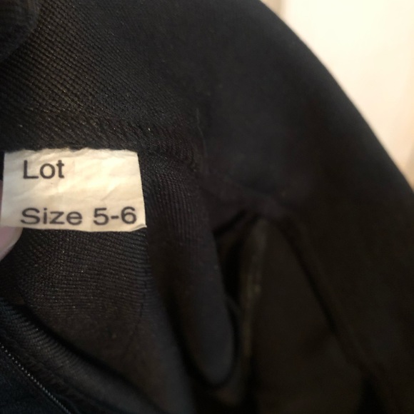 Women’s black suit - Picture 4 of 9